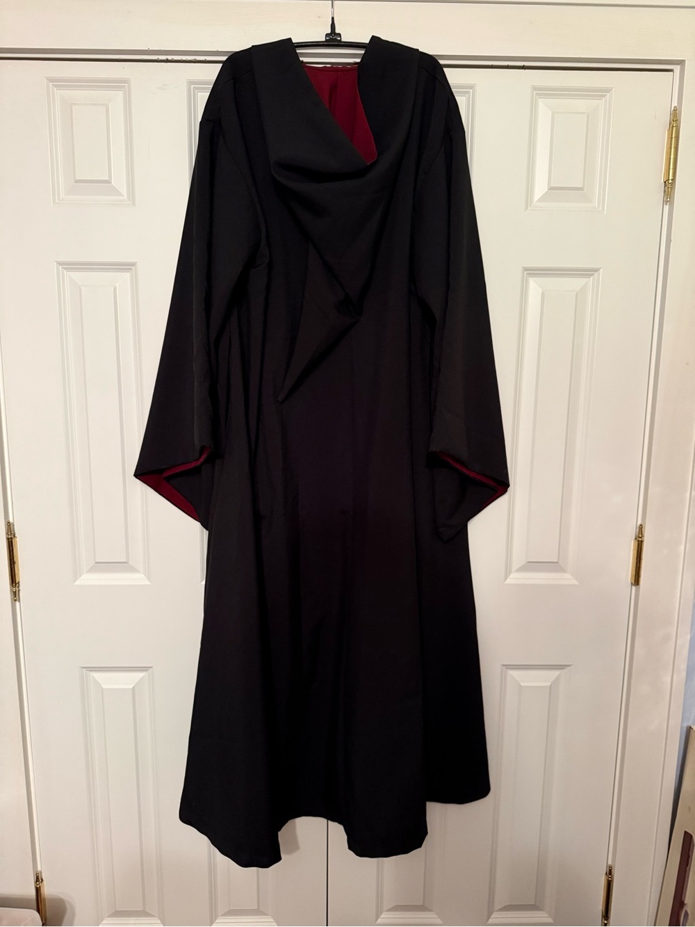 ⭐️ Gryffindor Adult Robe - XL - Picture 3 of 7